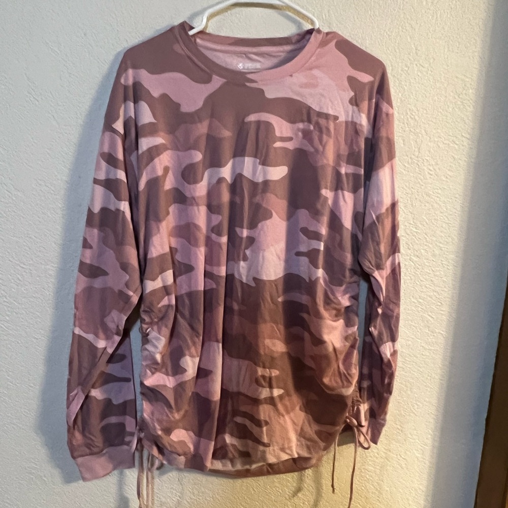Vs PINK Camo Shirt
